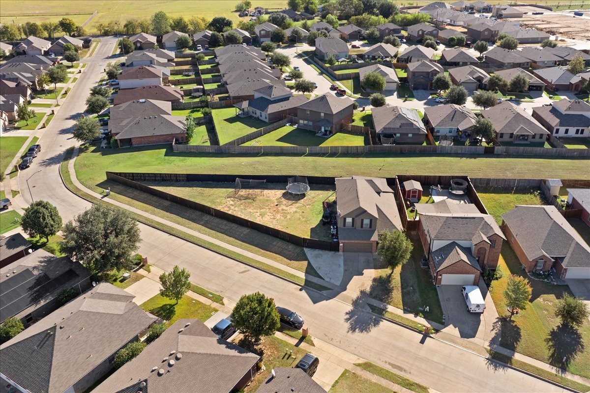 1612 Kings Glen Lane