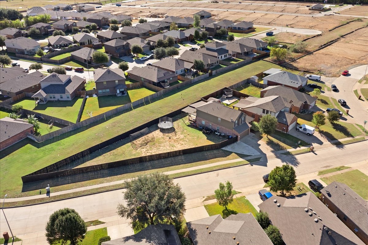 1612 Kings Glen Lane