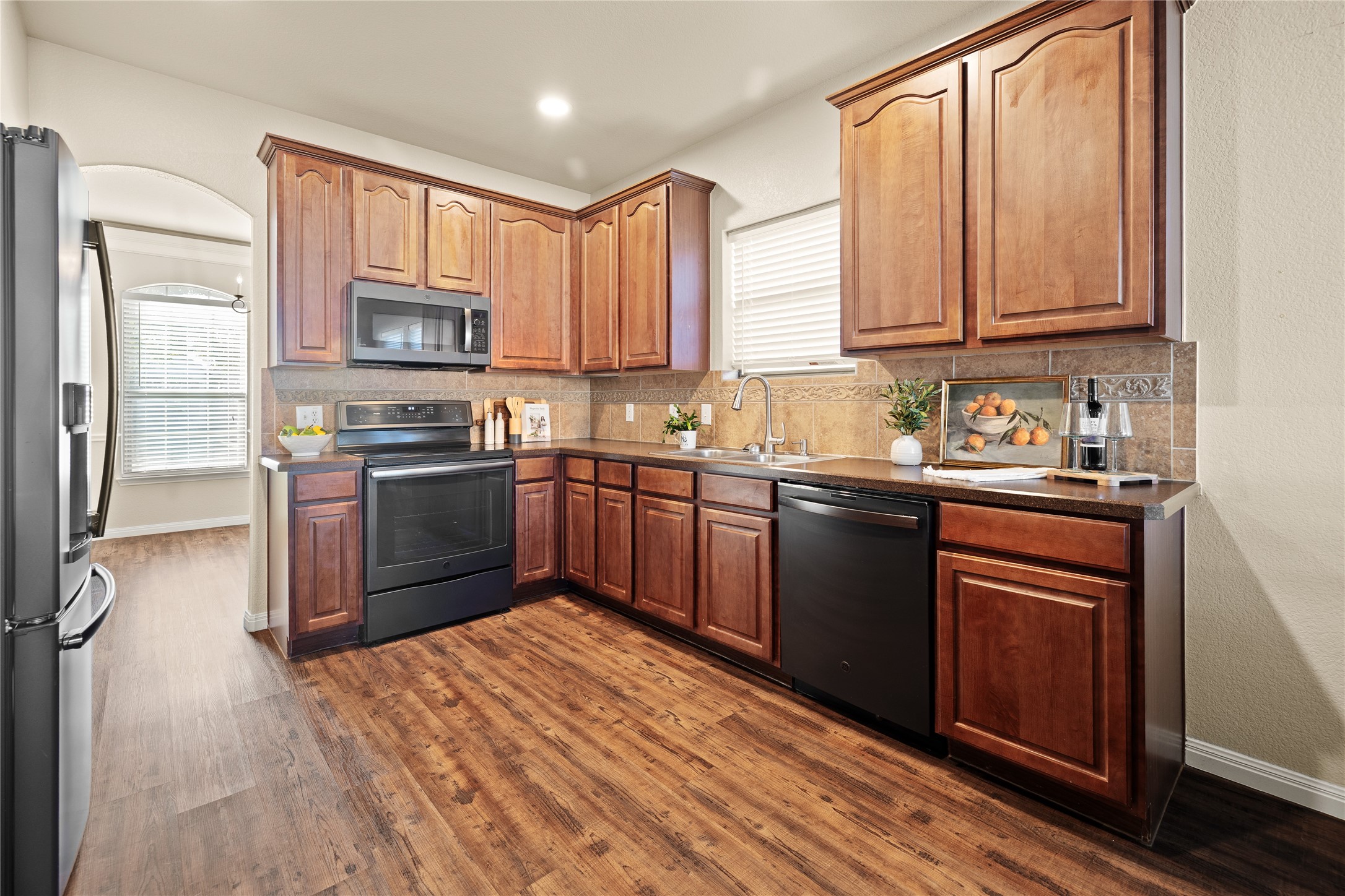 3913 Long Hollow Road