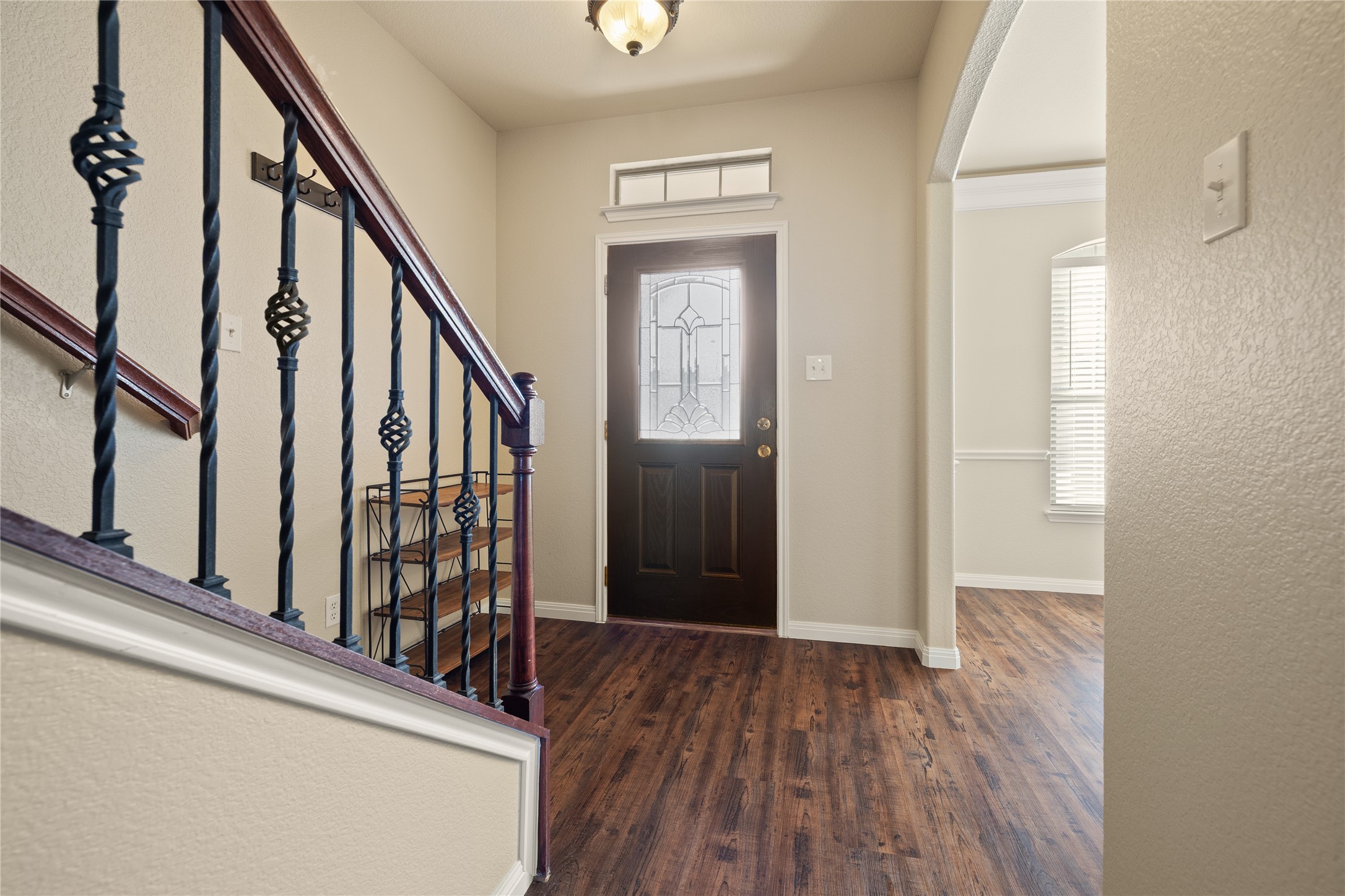 3913 Long Hollow Road