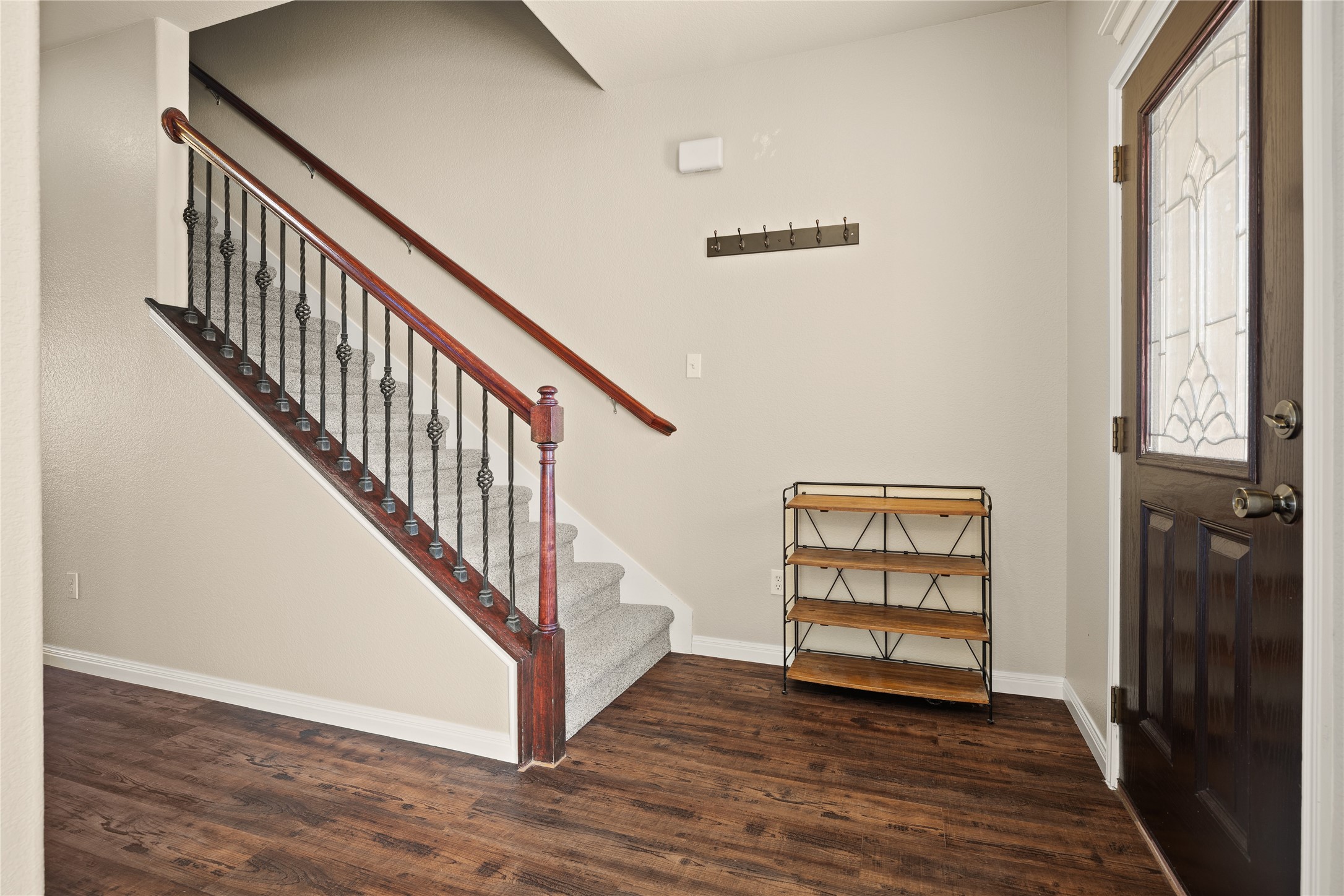 3913 Long Hollow Road