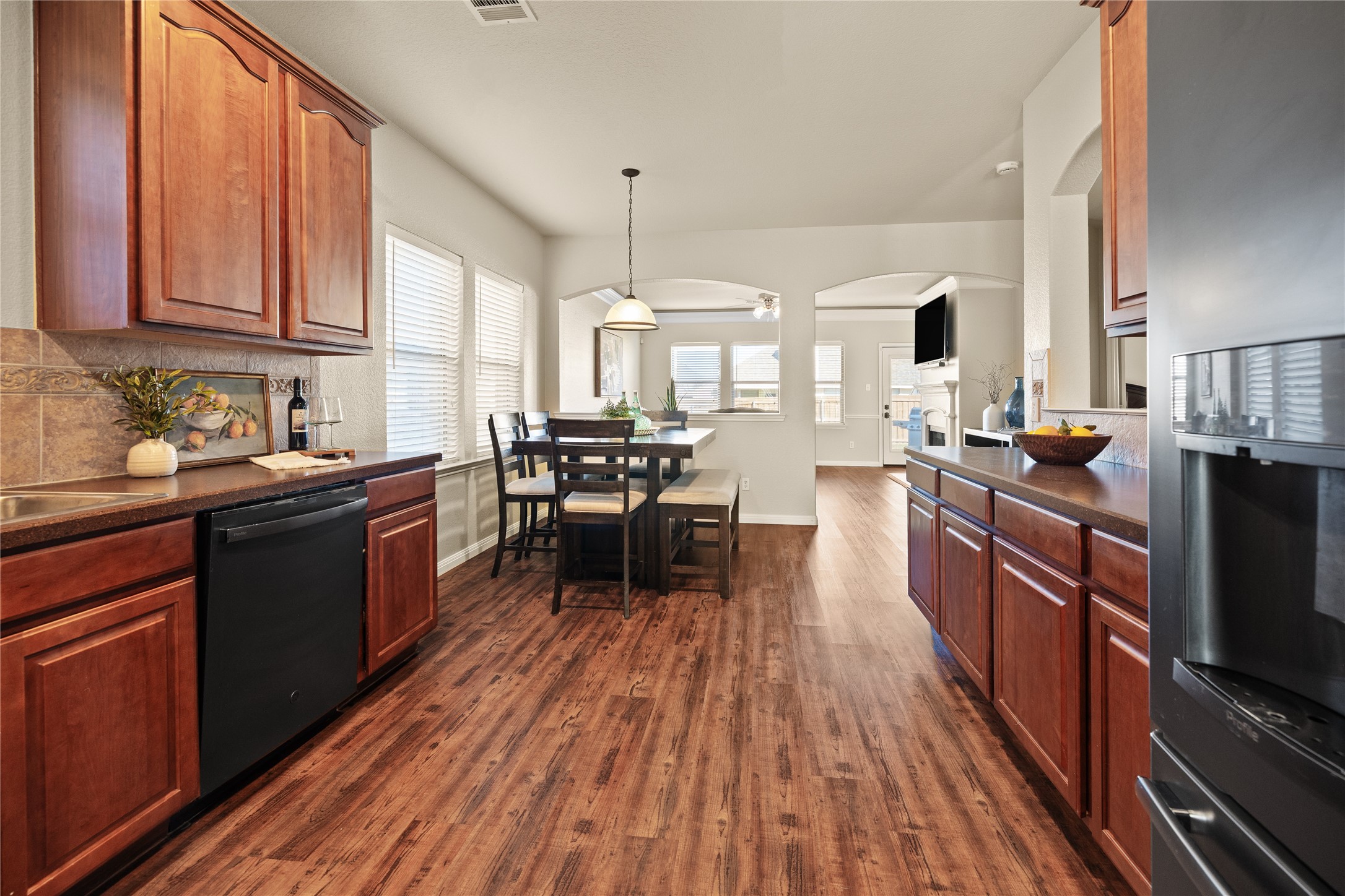 3913 Long Hollow Road