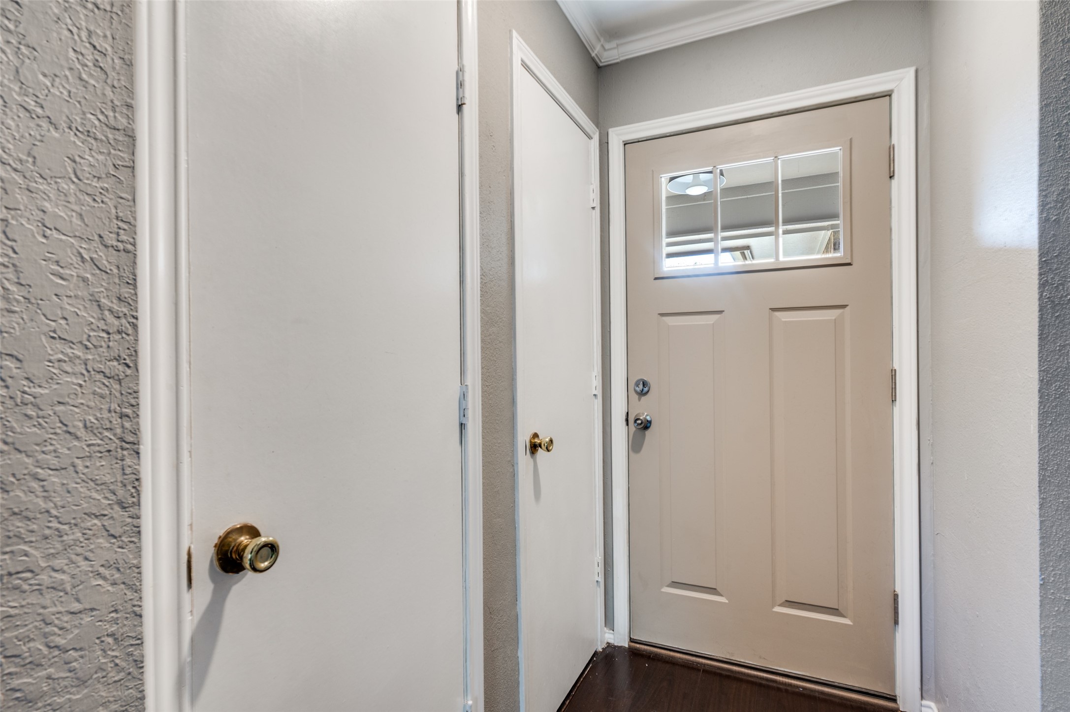 2411 Palo Alto Drive