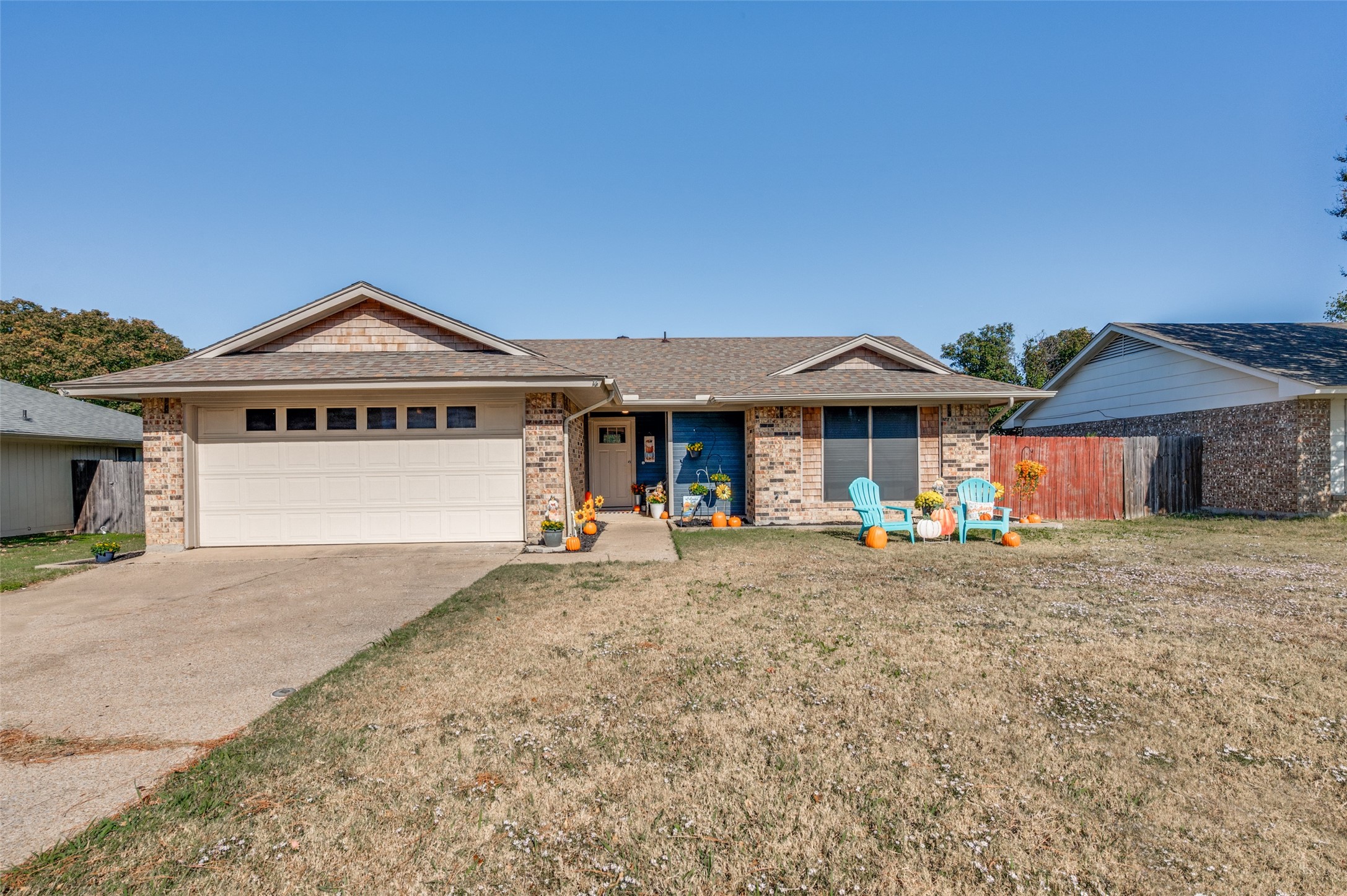 2411 Palo Alto Drive