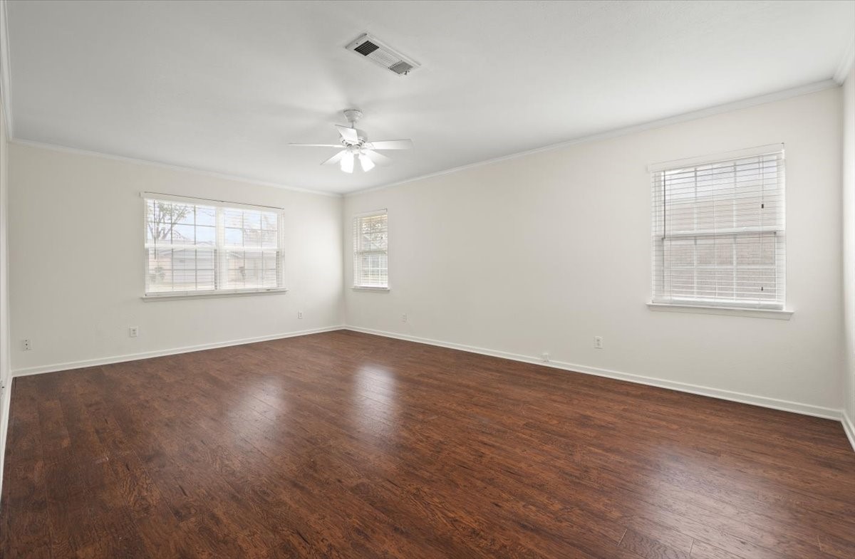 4013 Golden Oaks Drive