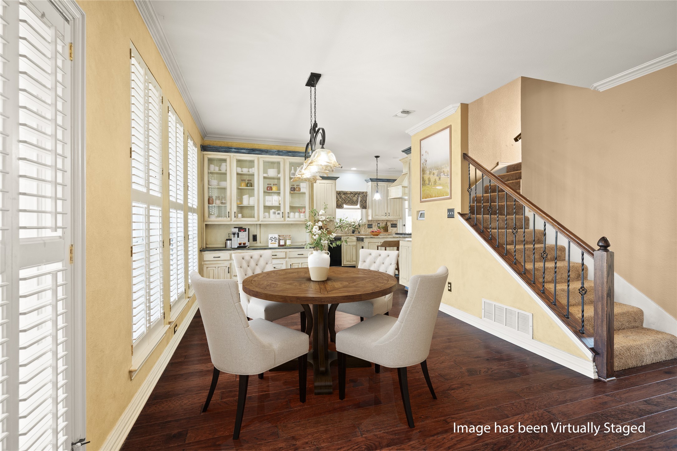 5000 Bridgewater Drive