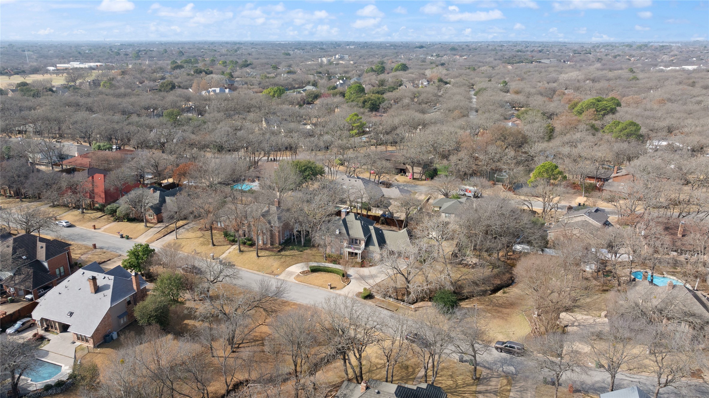 5000 Bridgewater Drive