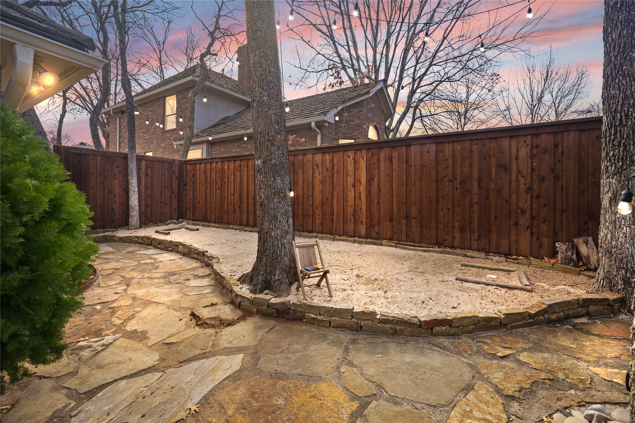 5000 Bridgewater Drive