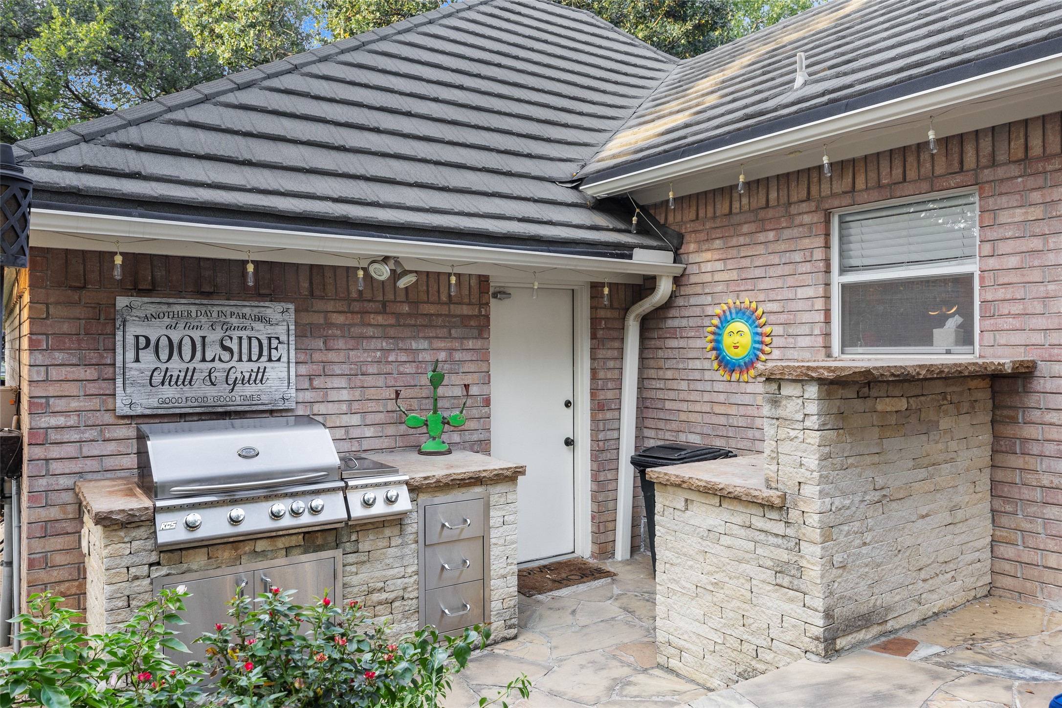 5000 Bridgewater Drive