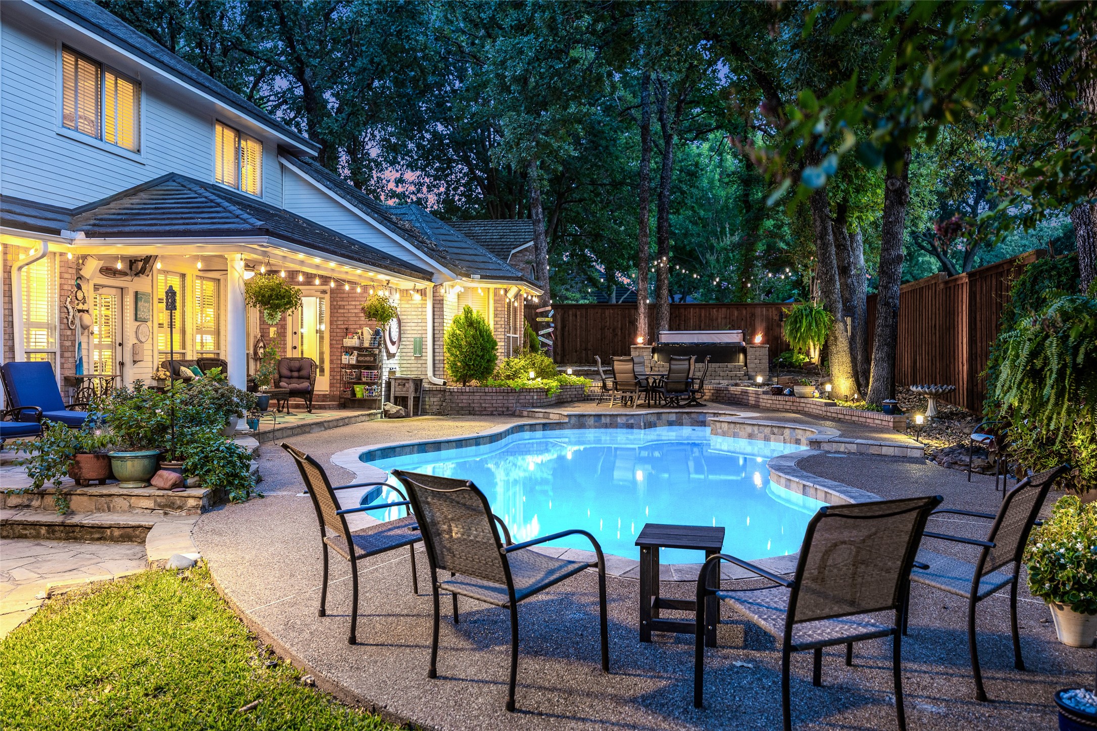 5000 Bridgewater Drive