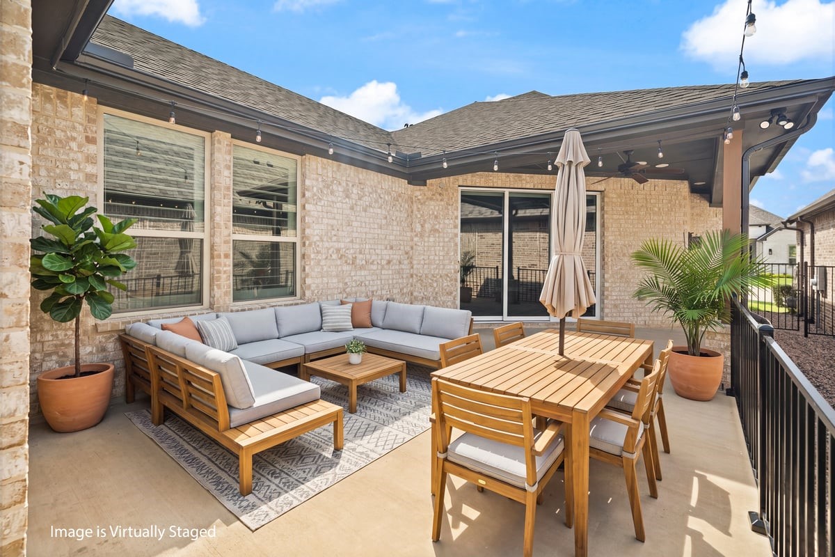 2503 Nueva Way