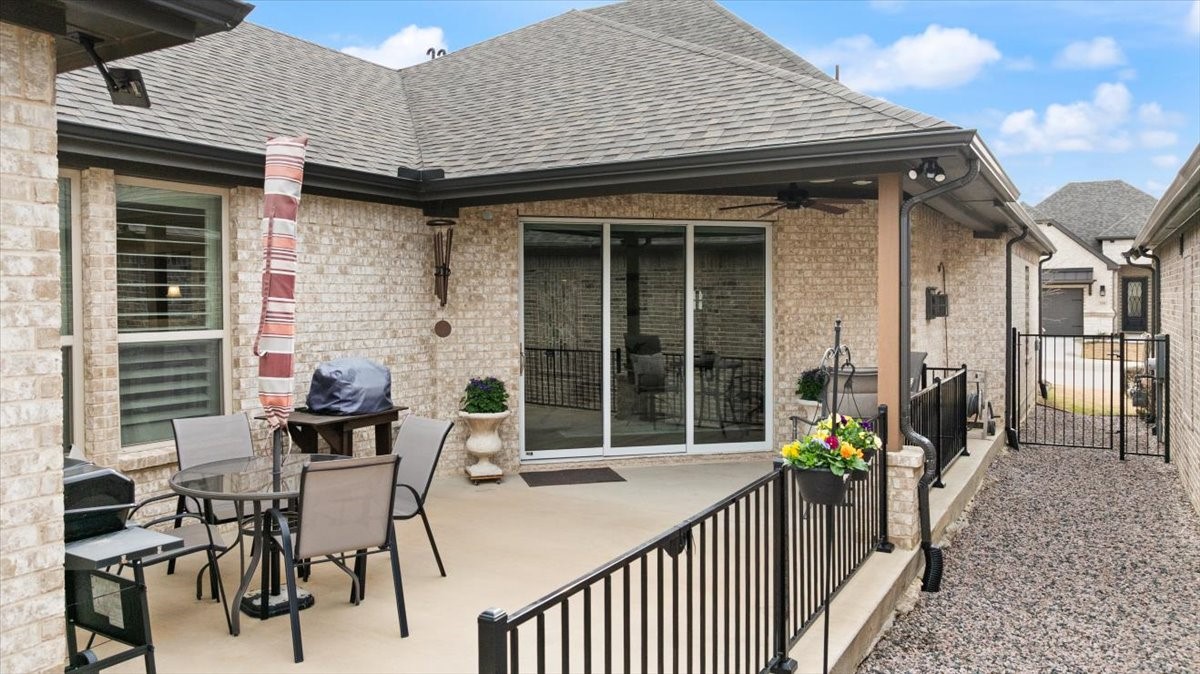2503 Nueva Way
