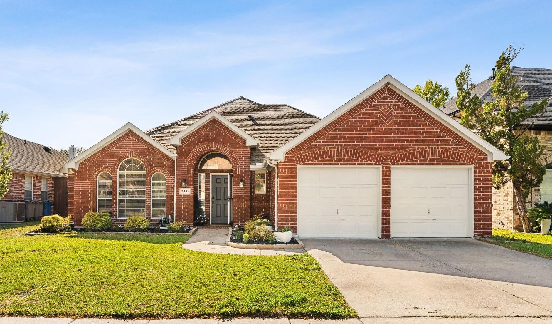 7321 Summit View Lane