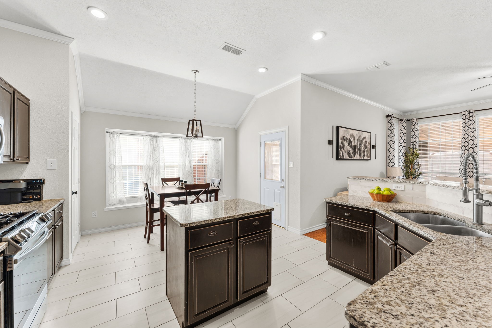 7321 Summit View Lane