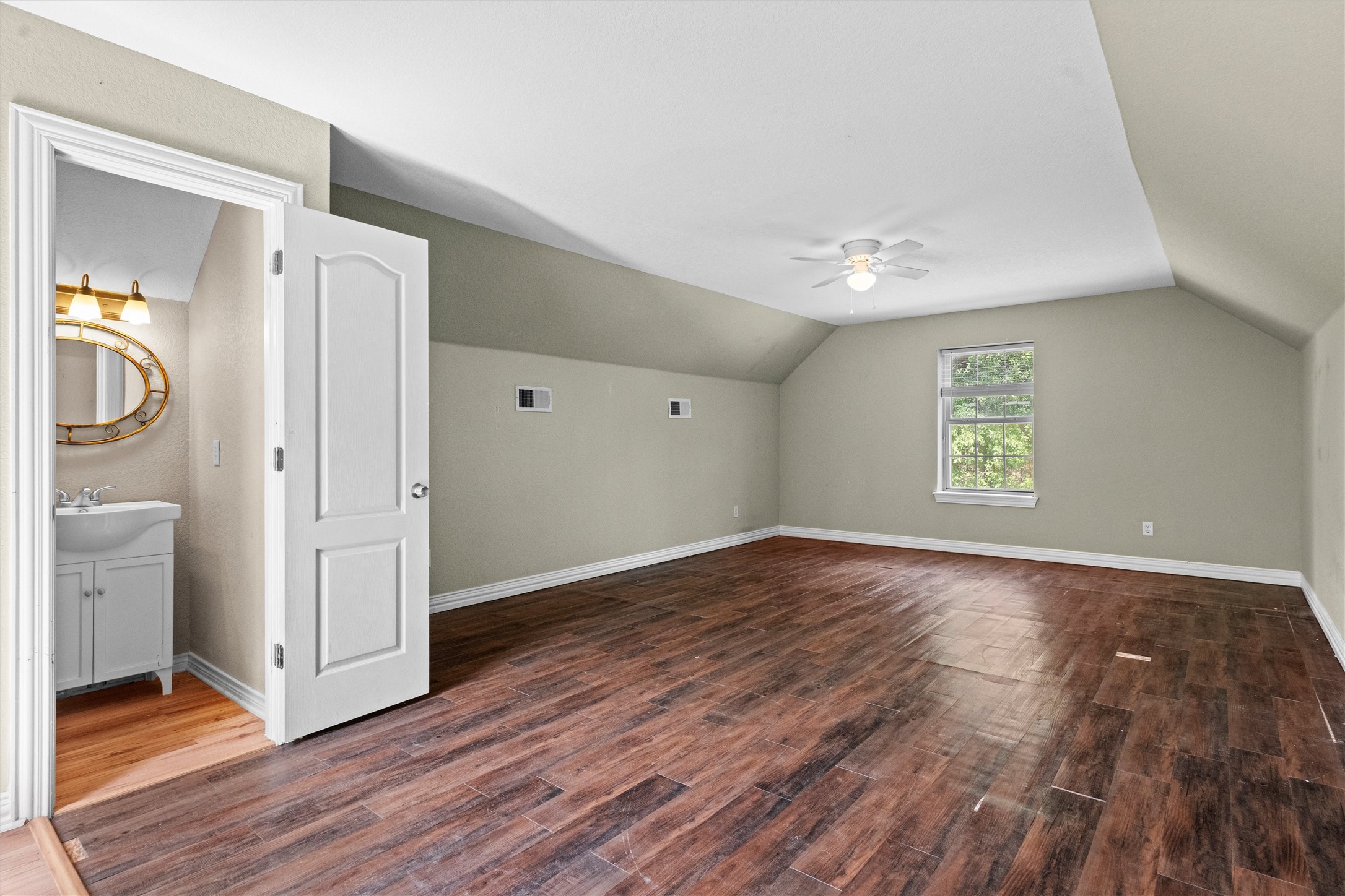 8000 Walnut Drive