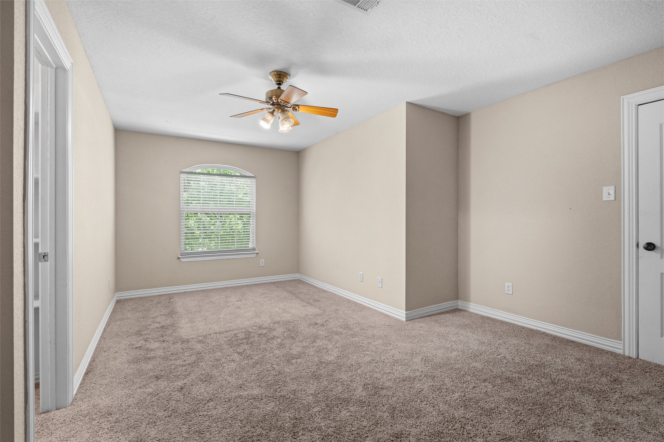 8000 Walnut Drive