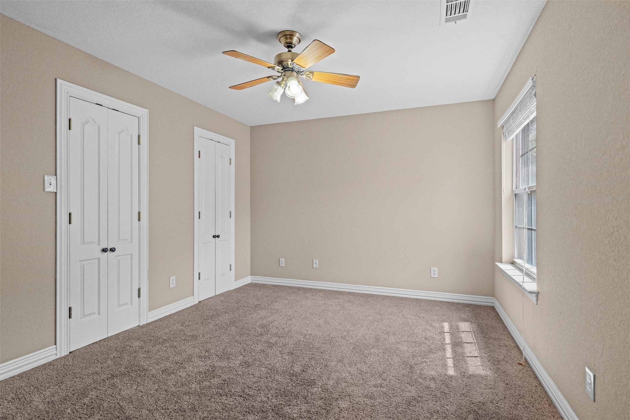 8000 Walnut Drive