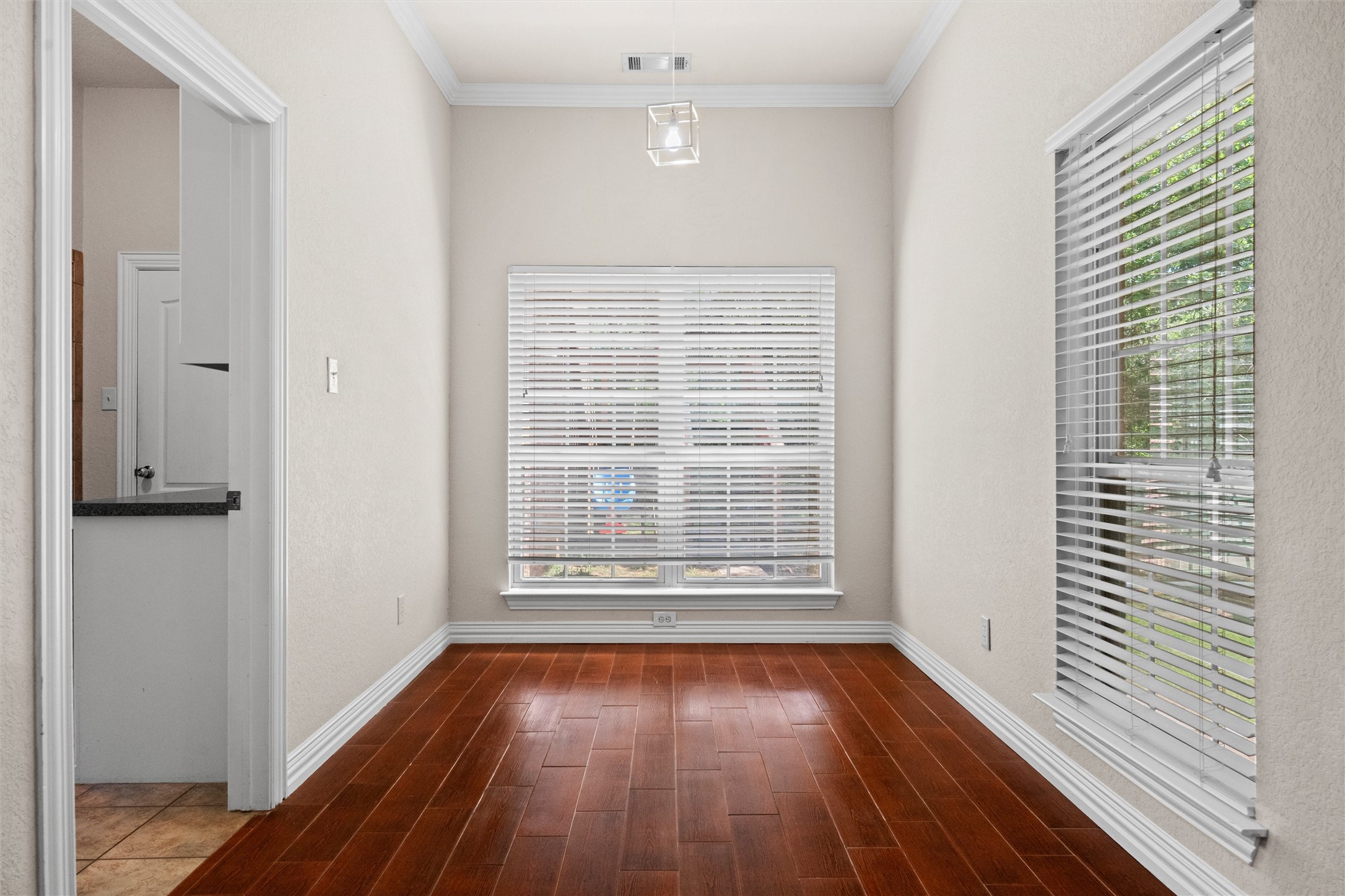 8000 Walnut Drive