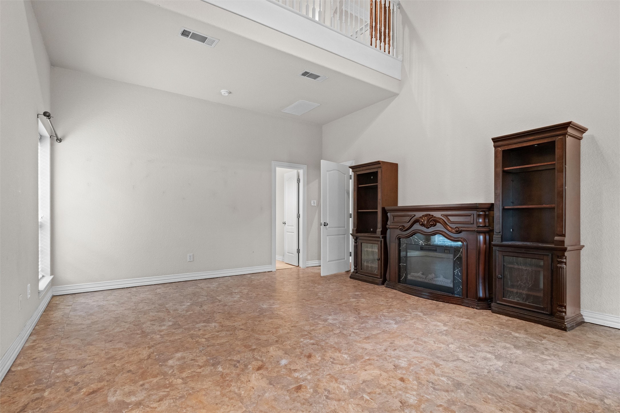 8000 Walnut Drive