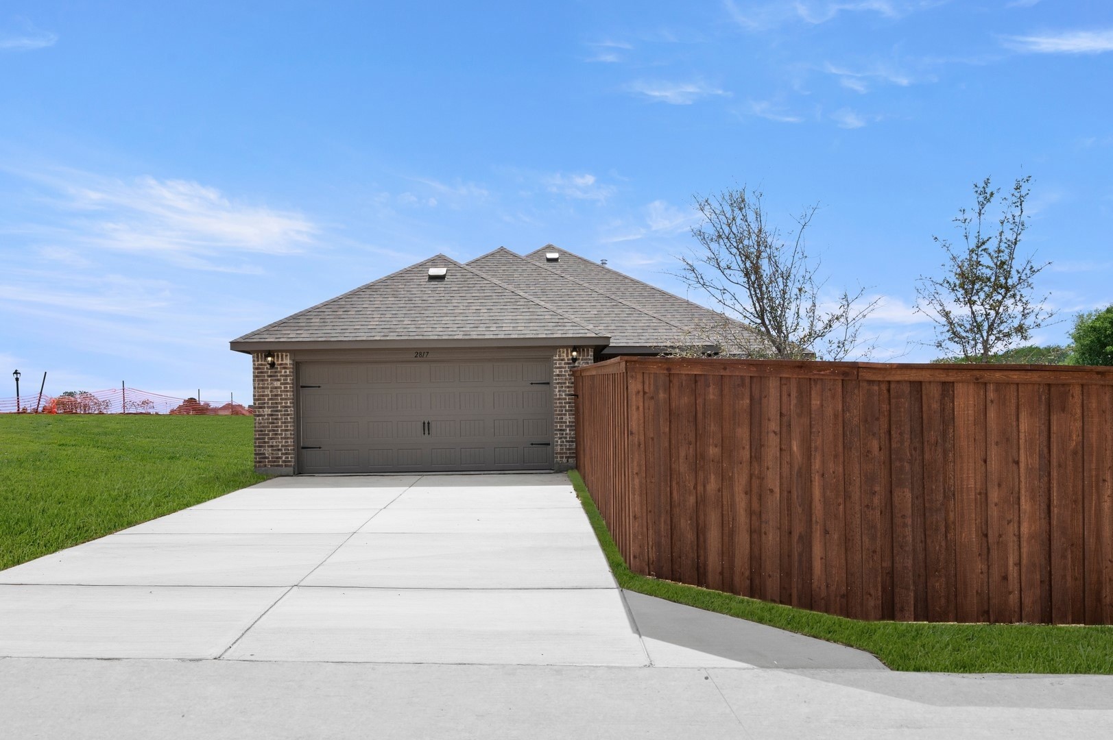 2817 Hay Lane