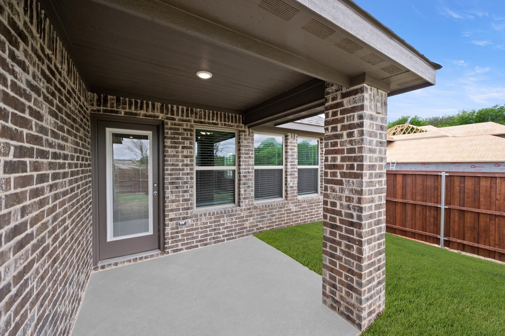 2817 Hay Lane