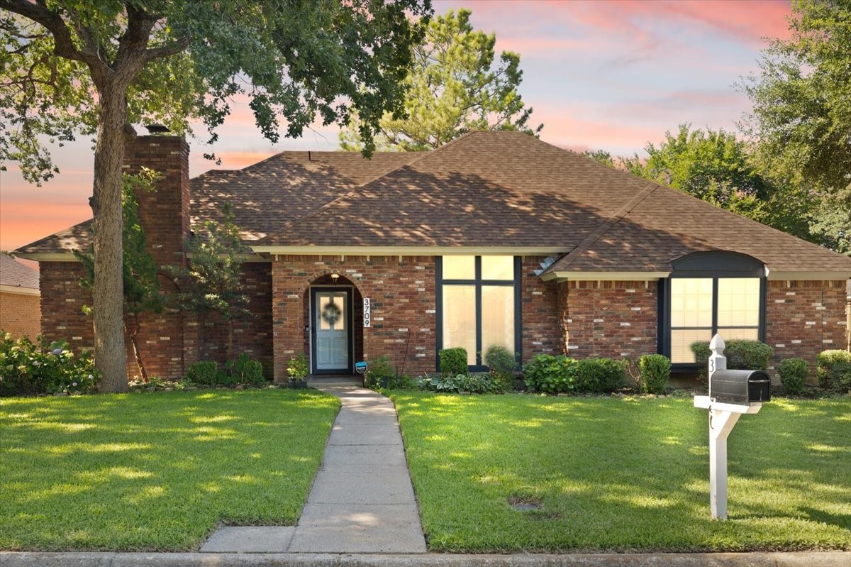 3709 Danbury Drive