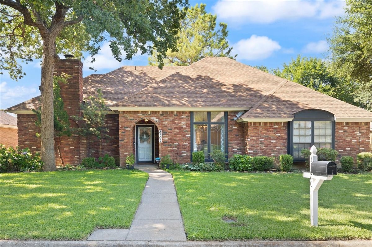 3709 Danbury Drive