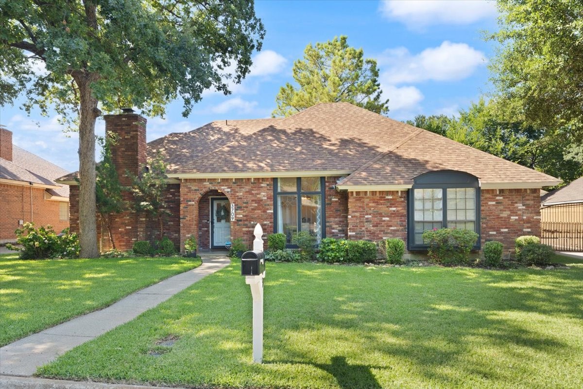 3709 Danbury Drive