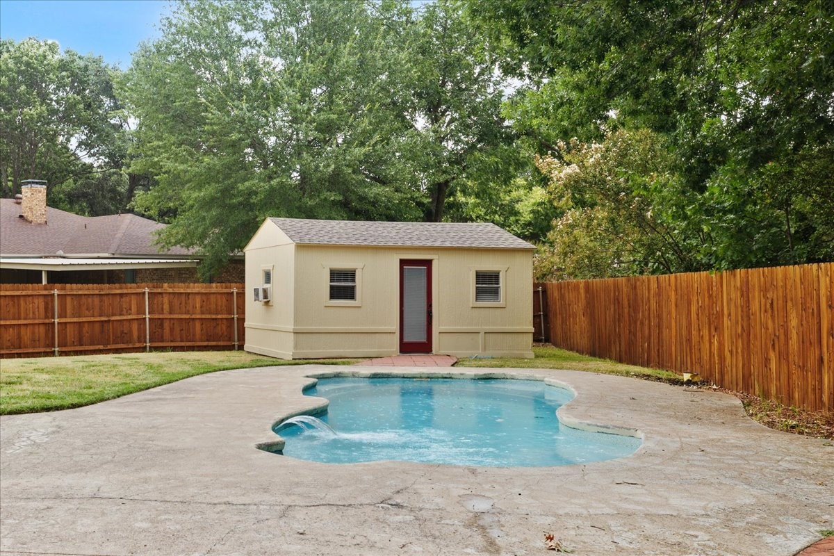 107 Buffalo Creek Circle
