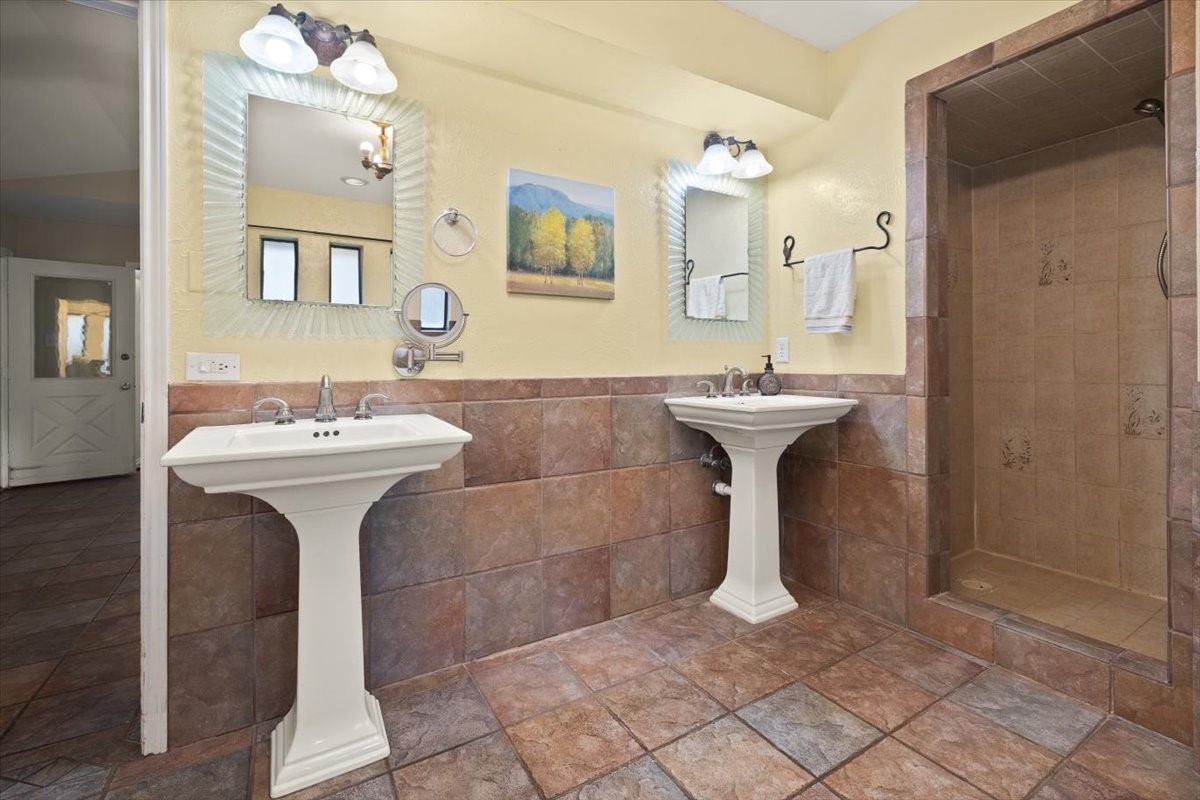107 Buffalo Creek Circle