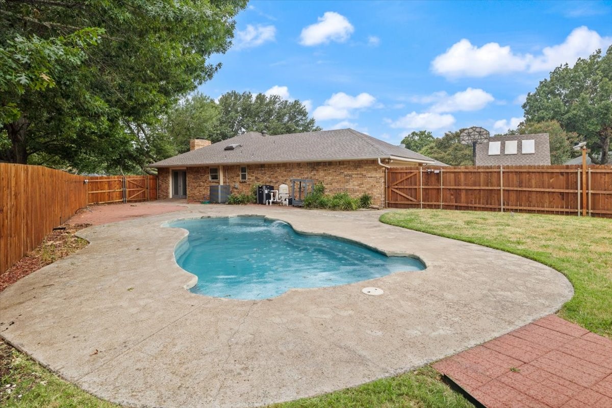 107 Buffalo Creek Circle