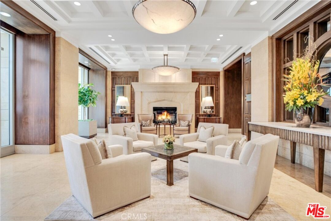 10727 Wilshire Blvd Unit: 301