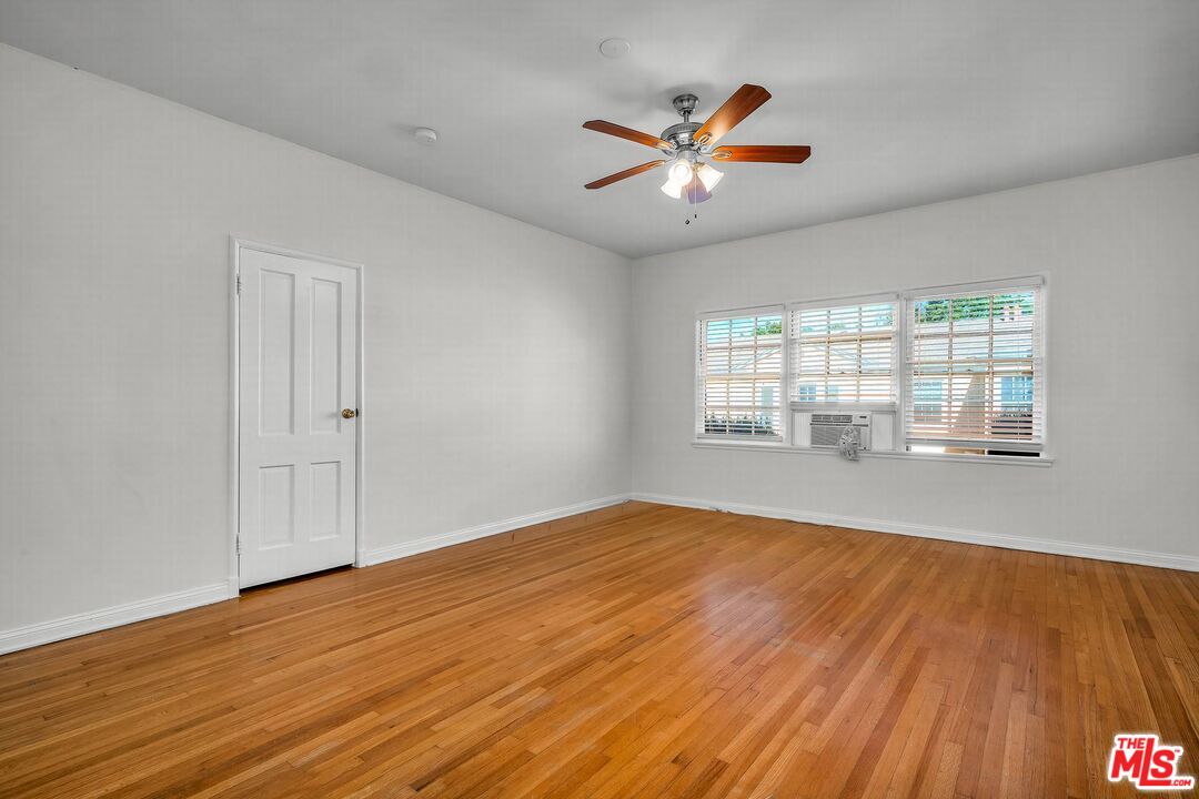 614 Midvale Ave
