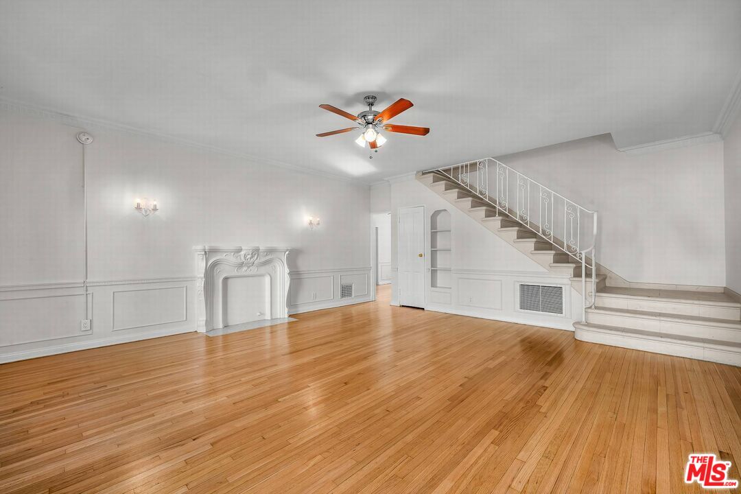 614 Midvale Ave