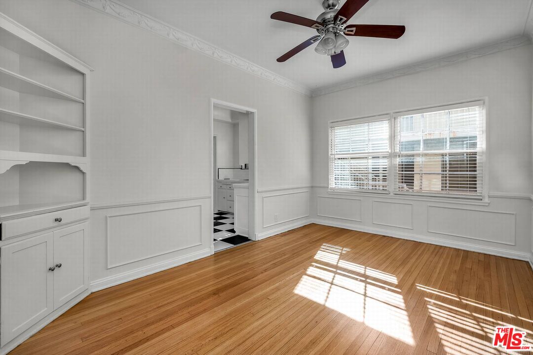 614 Midvale Ave