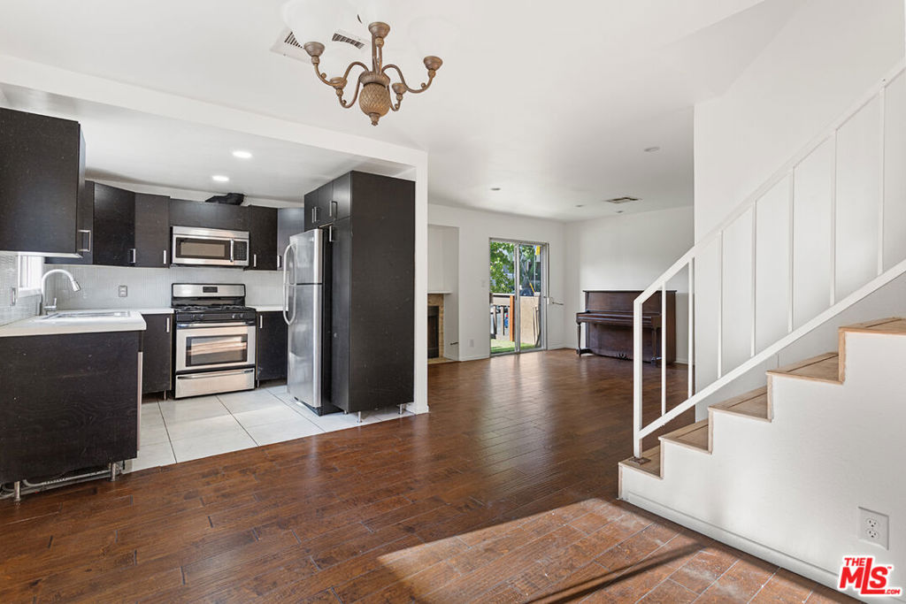 1628 N Formosa Avenue A