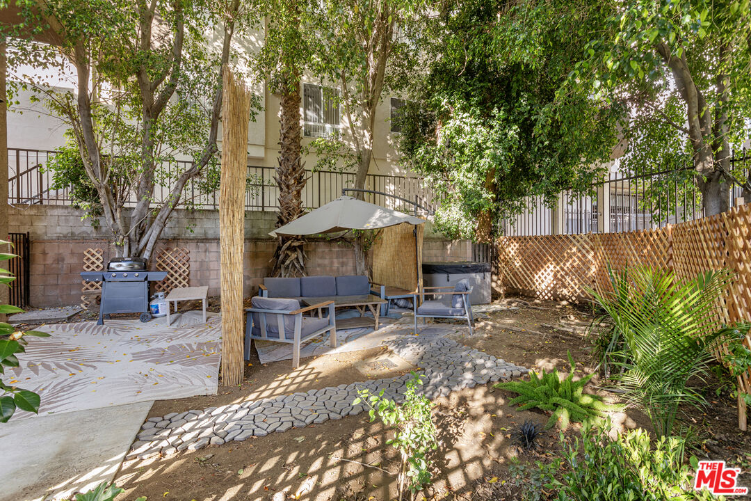 1628 N Formosa Ave Unit: A