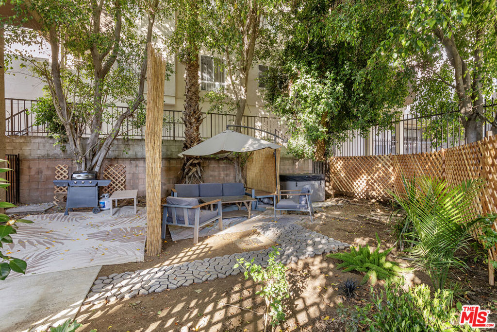 1628 N Formosa Avenue A