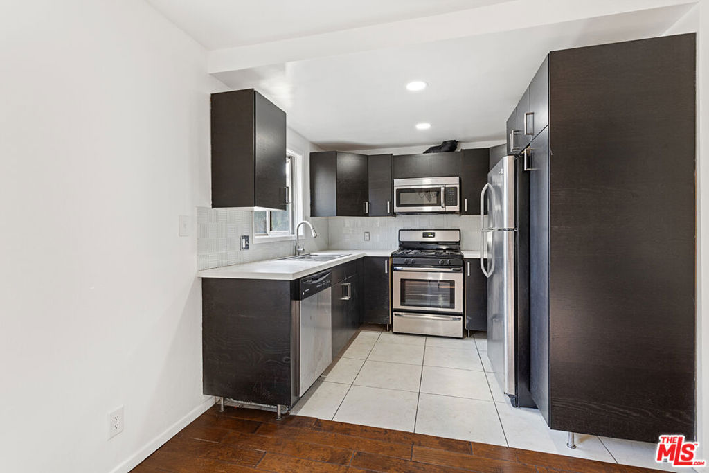 1628 N Formosa Avenue A