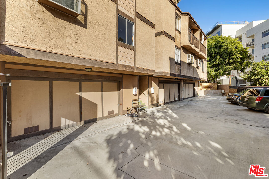 1628 N Formosa Ave Unit: A