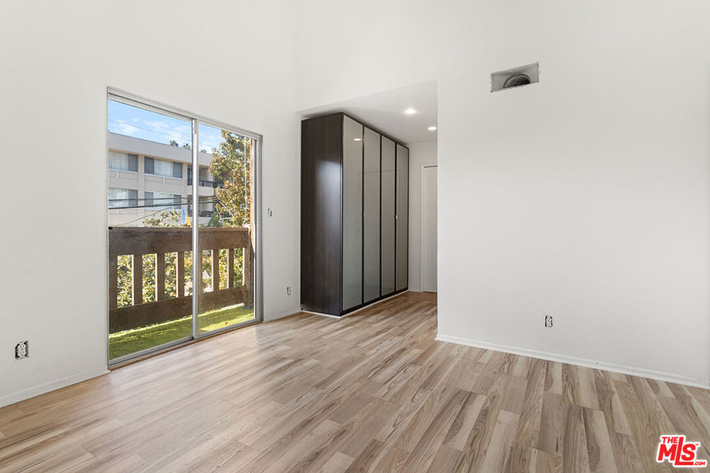 1628 N Formosa Avenue A