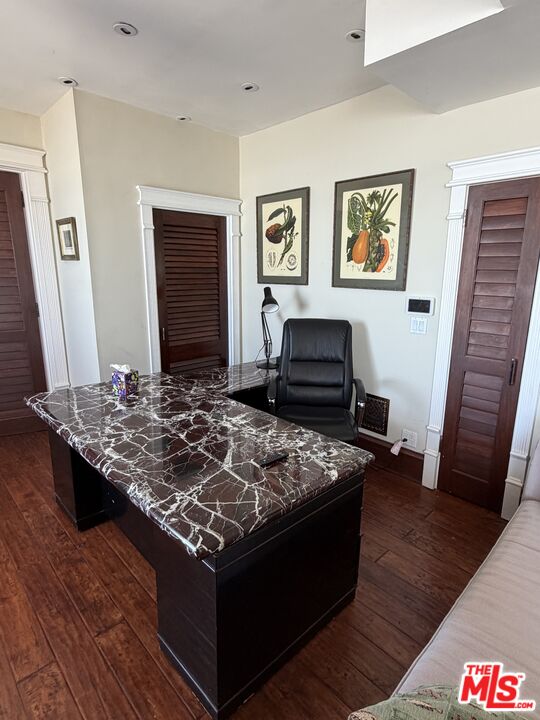 24000 Malibu Road Unit: East