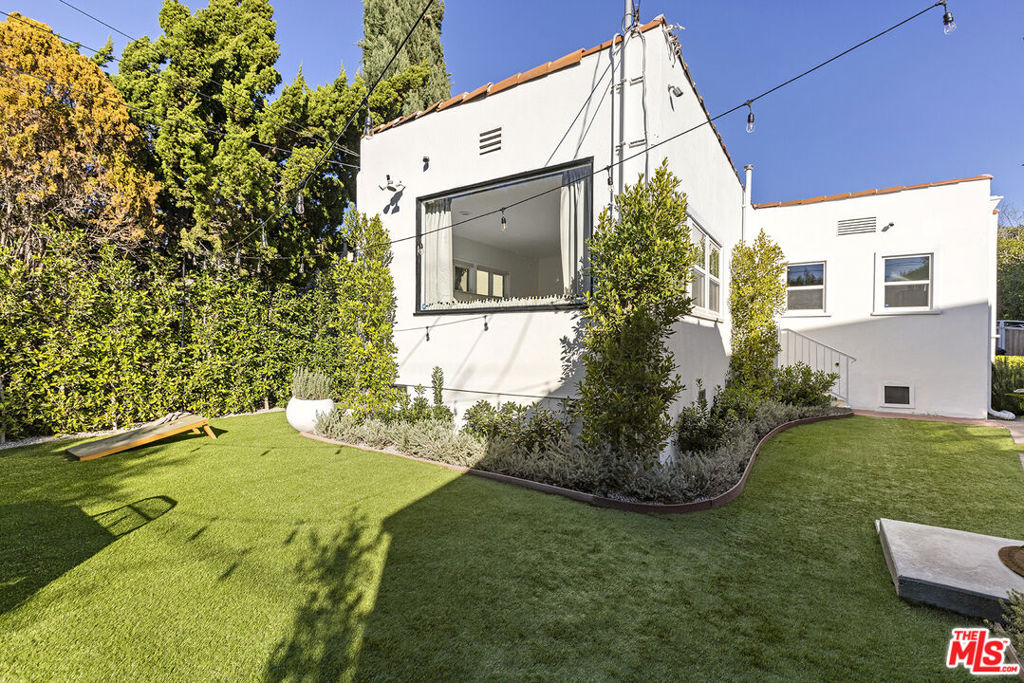 409 N Kilkea Drive