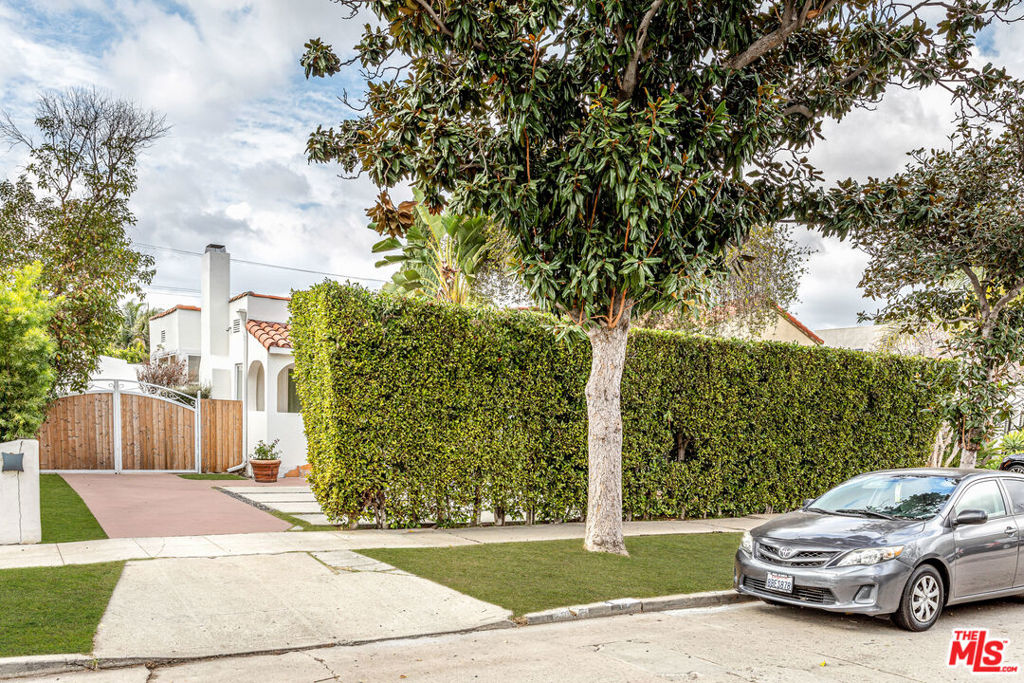 409 N Kilkea Drive