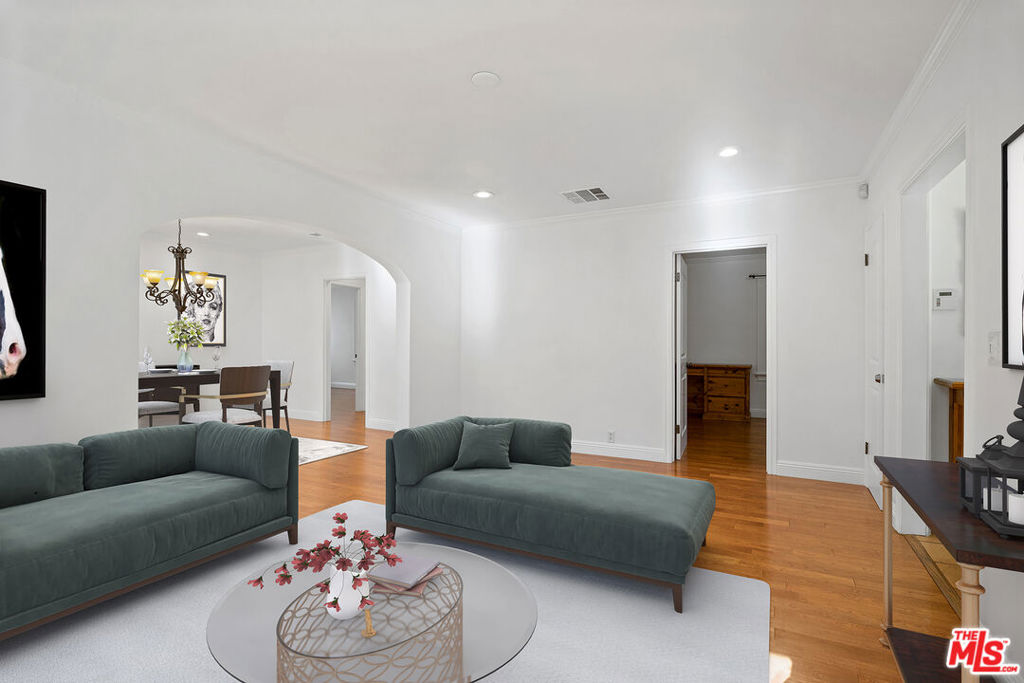 409 N Kilkea Drive