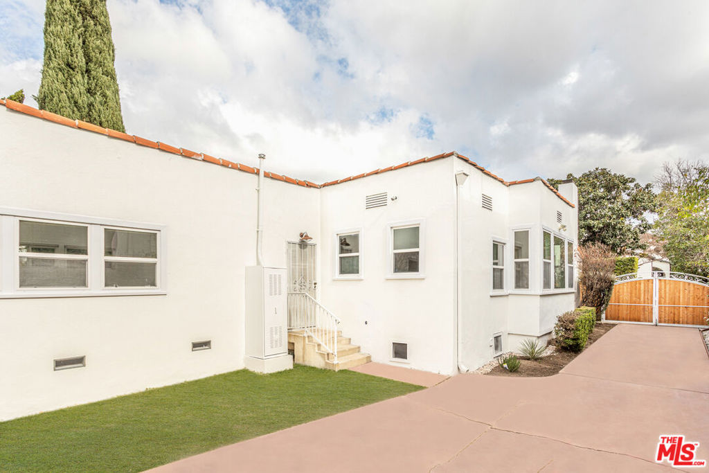 409 N Kilkea Drive