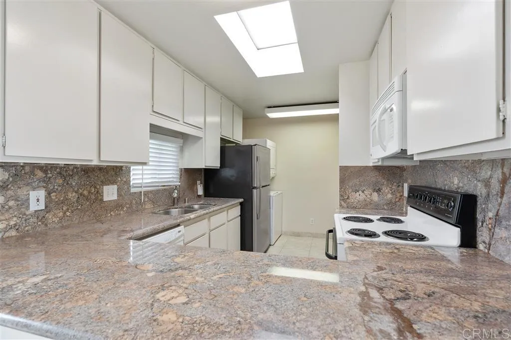 429 S Sierra Ave Unit 334