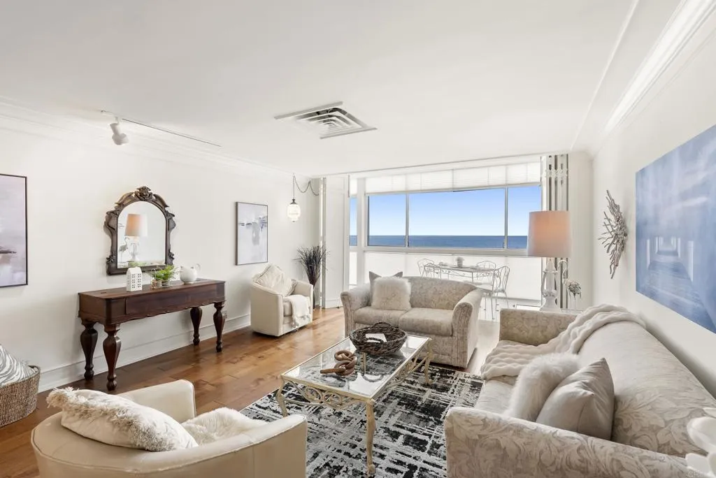 939 Coast Boulevard Unit 4c