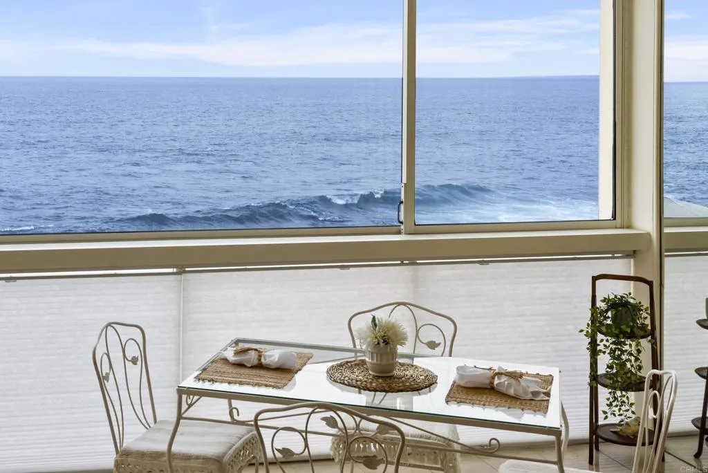 939 Coast Boulevard Unit 4c