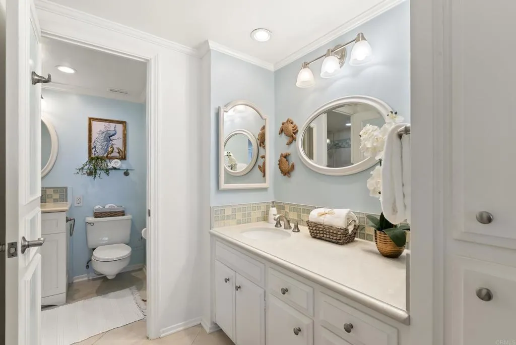 939 Coast Boulevard Unit 4c